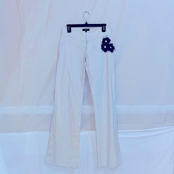 Sky Pin Stripped Low Rise Flared Leg Pants with Floral Appliqué Size 6 - Picture 2 of 5